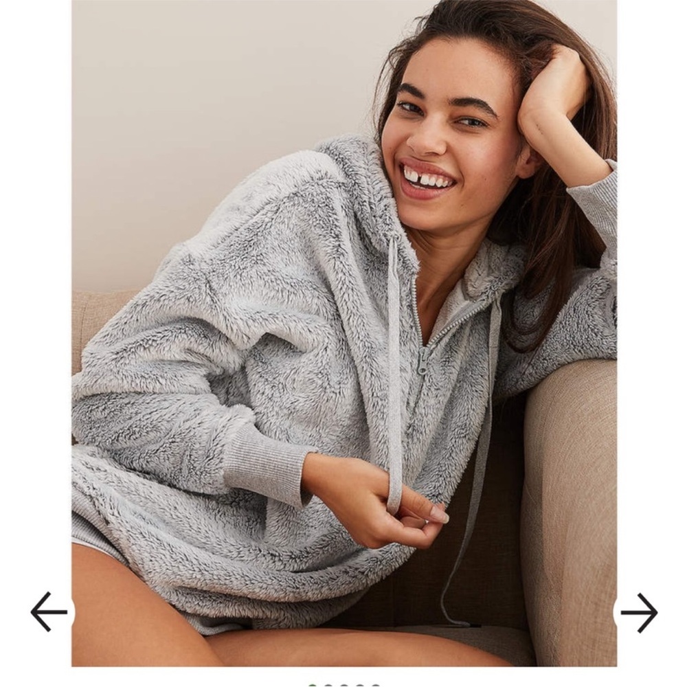 Aerie Light‎ Grey Fuzzy Oversized Full Zip Jacket